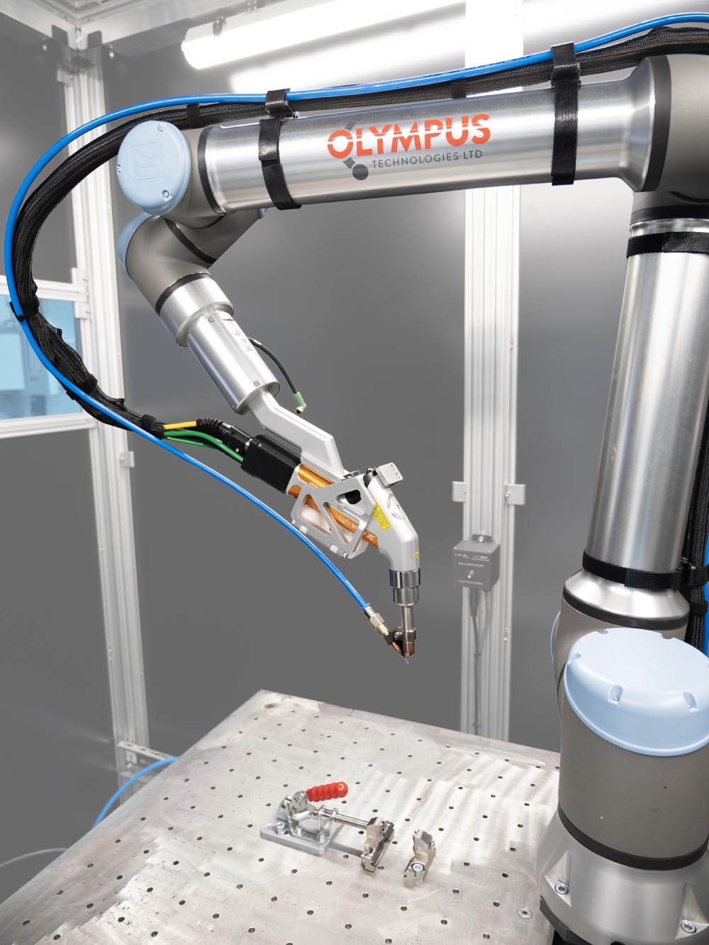 Olympus Technologies has launched the UK’s first Universal Robot cobot laser welding solution. Based on our proven MIG and TIG cobot software, the solution offers faster high-quality robot welding than MIG or TIG is able to offer.